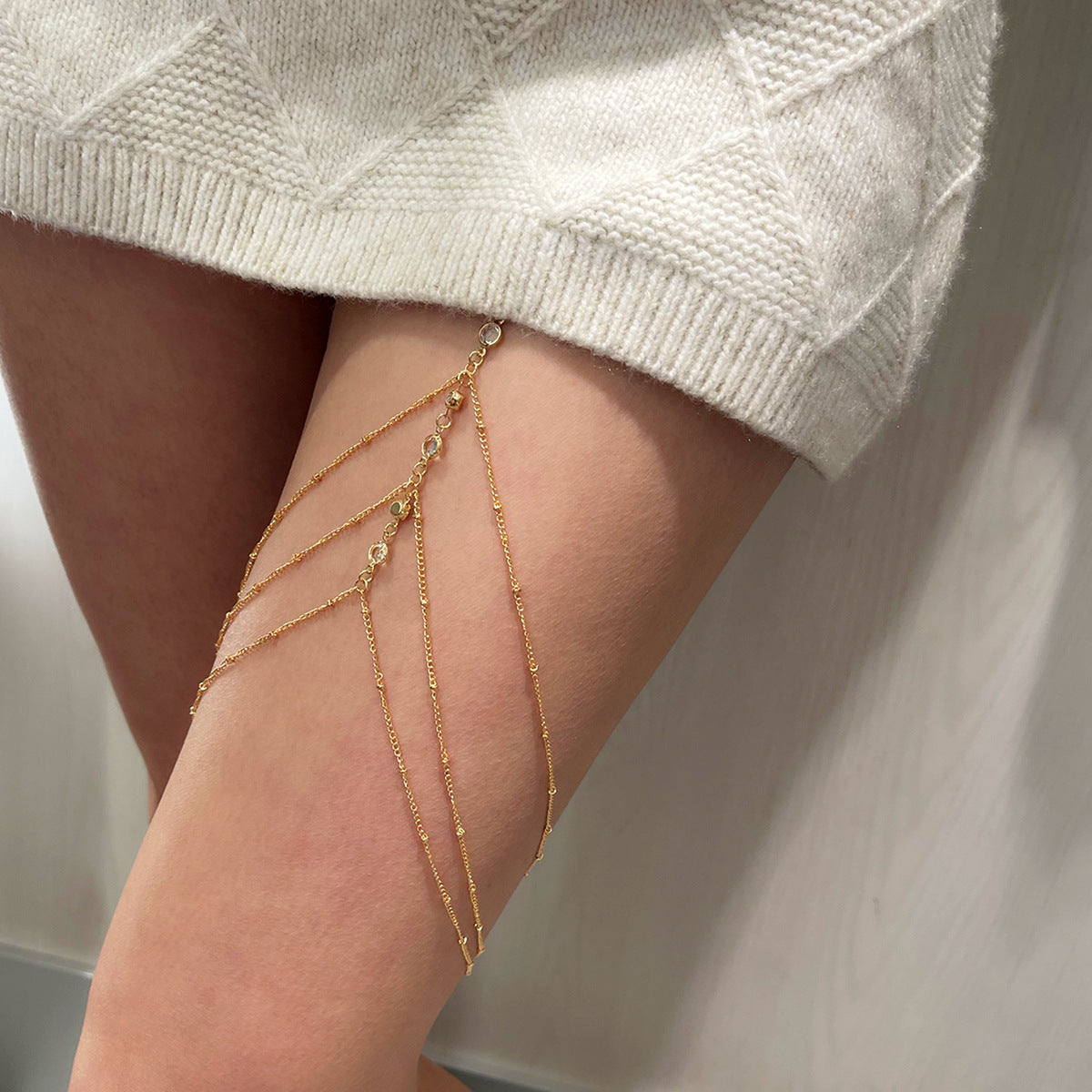 Simple Geometric Star Rhinestone Tassel Thigh Chain