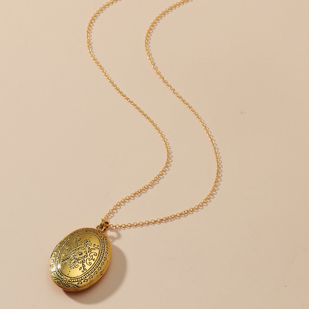 Goddess Aura Necklace