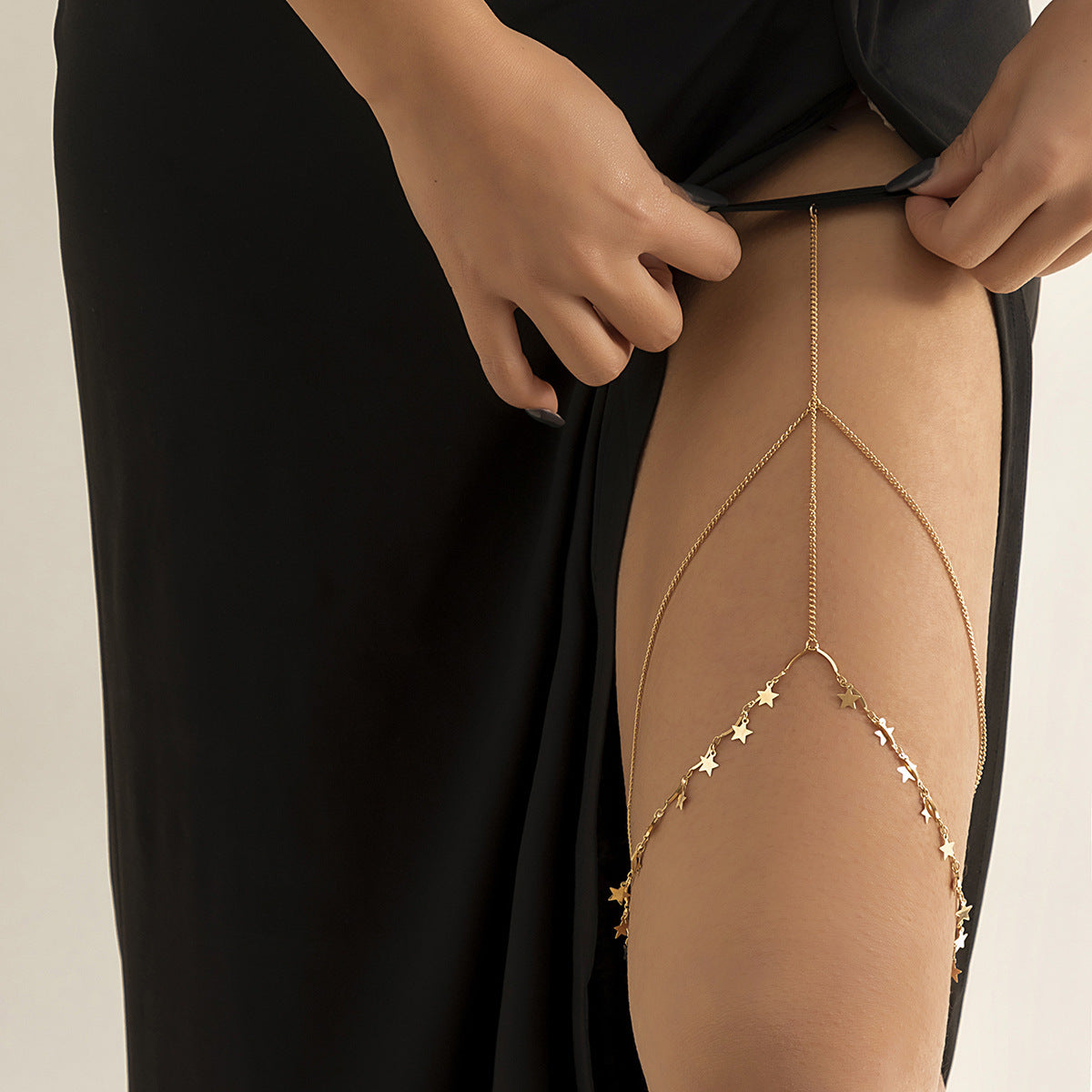 Simple Geometric Star Rhinestone Tassel Thigh Chain
