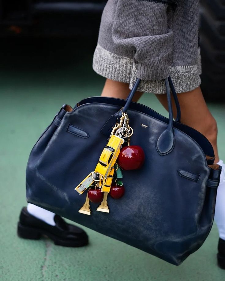 BAG CHARM
